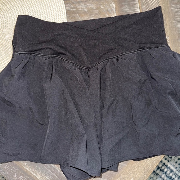 aerie Pants - aerie flowy shorts